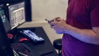 2 года обманывал из колонии: в деле интернет-мошенника появились новые подробности