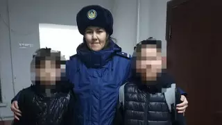 Дети в Актобе побоялись идти домой из-за электронных сигарет