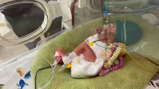 Врачи спасли младенца с врожденным токсоплазмозом в Алматы