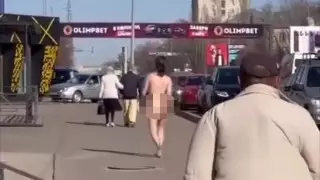 Павлодарец не смог объяснить, зачем голышом вышел на улицу