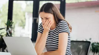 Оскорбили в комментариях? Как доказать в суде и получить компенсацию