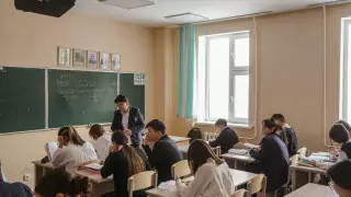 Названа дата окончания учебного года в казахстанских школах