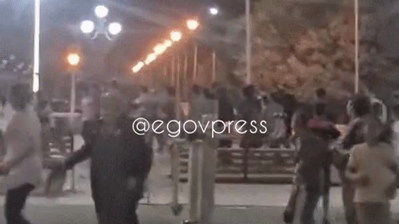 Кадры из видео