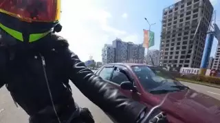 "Дорожное хамство на видео". Мотоциклисты жалуются на автомобилистов в Алматы