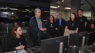 Президент Токаев посетил телеканал Jibek Joly