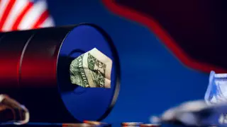 Мировые цены на нефть падают