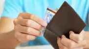 Житель Шымкента отдал мошеннику миллион тенге за трудоустройство в школу