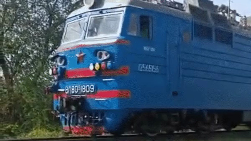 Кадры из видео