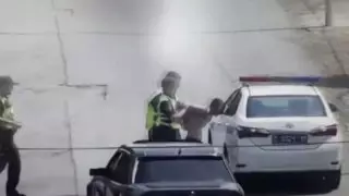 Мужчину ударили ножом возле ТЦ в Кызылорде