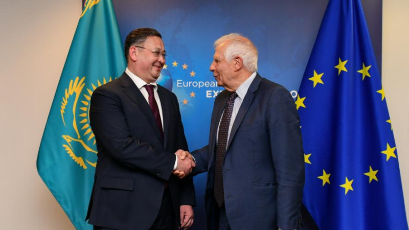 Фото МИД РК