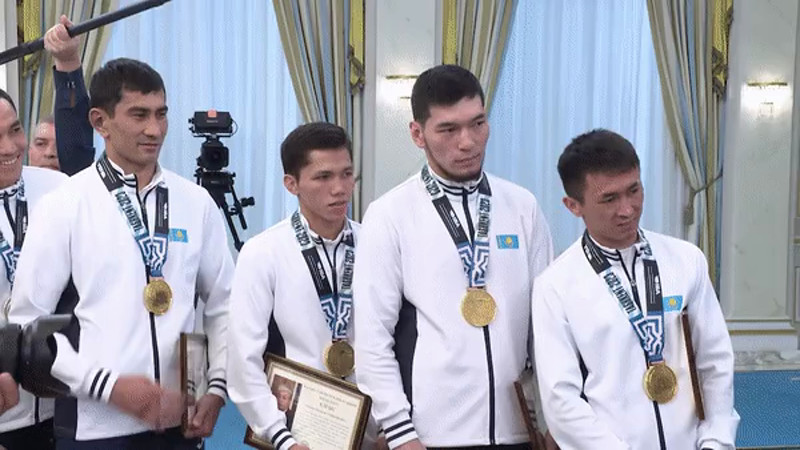 Кадры из видео