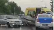 В скорую с пациентом врезалось авто на перекрестке в Костанае