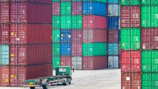 "Ваши товары на наших складах". Токаев сделал предложение странам-партнерам