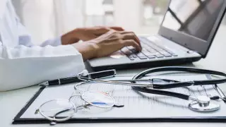 "Отследим каждый тиын". Способ бороться с приписками нашли в Фонде медстрахования