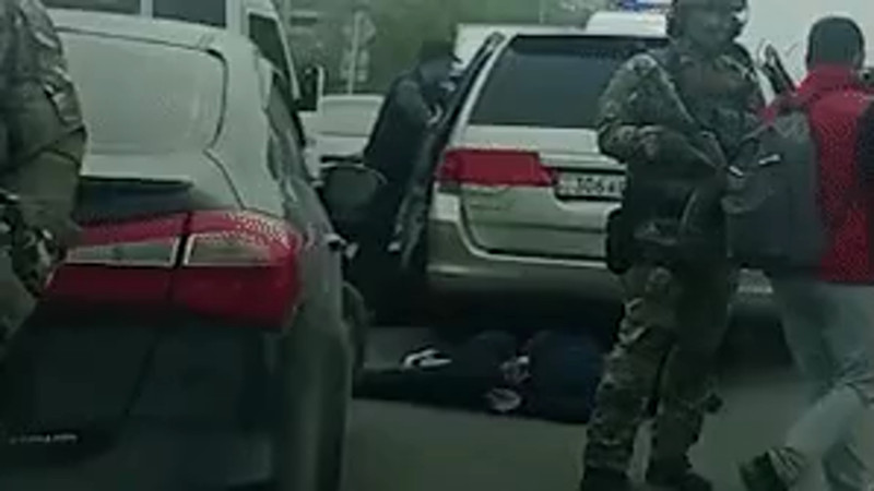 Кадры из видео