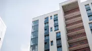 Девушка выбросилась с 18-го этажа ЖК в Алматы