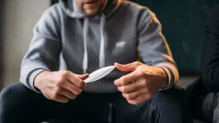 Обманул жену, инсценировал ограбление: какое наказание получил житель Семея