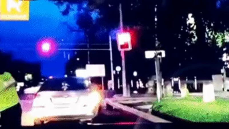 Кадры из видео