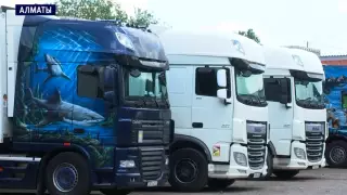 "У нас воруют работу". Казахстанские водители жалуются на коллег из России и Беларуси