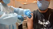 В Казахстане остались вакцины от COVID-19 на миллионы долларов: что с ними будет