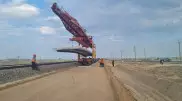 Первые рельсы уложены на участке Достык - Мойынты
