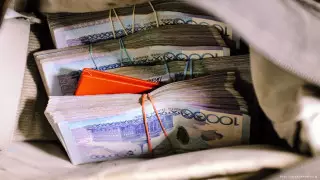 Взятка в 20 миллионов тенге. Главу отдела ДГД Астаны предали суду