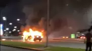 Горящий на ходу Land Cruiser сняли в Алматы