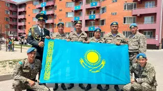 Вооруженные силы организовали челлендж "Мой флаг – моя гордость!"