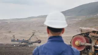 Кто получает самые высокие зарплаты в Казахстане