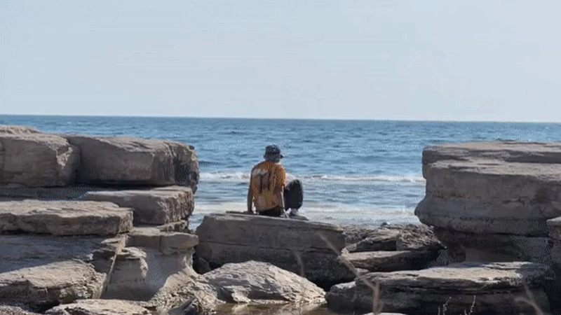 Кадры из видео