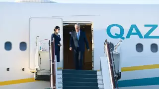 Токаев отложил визит за границу из-за пожара в области Абай