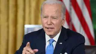 Байден перенес встречу с главой НАТО после посещения врача