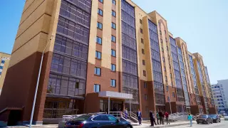 Какую помощь оказывают семьям погибших при пожаре в области Абай