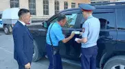 На двое суток арестовали жителя Костанайской области за неуплату налога на транспорт