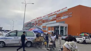 На рынке "Алтын Орда" устранят нелегальные поборы и поставят контрольные весы