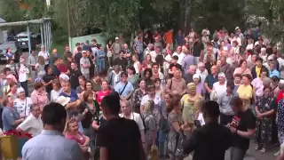 Жители предгорных районов Алматы жалуются на длительное отключение питьевой воды