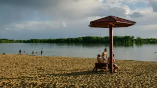 "500 жалоб и такси за 800 долларов". Премьер Смаилов раскритиковал ситуацию с туризмом