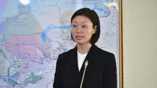 Министр экологии Сулейменова подтвердила судимость отца
