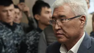 Судья разъяснил приговор экс-министру Мухамедиулы