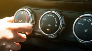 Плохо работает кондиционер в авто? Эксперт назвал причину