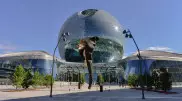 За чей счет содержат павильоны и территорию EXPO в Астане