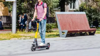 Как будут наказывать самокатчиков в Казахстане