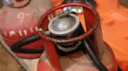 На казахстанских АЗС запретят наполнять газовые баллоны