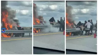 Неизвестный герой вытащил человека из полыхающего авто на трассе Астана - Кокшетау