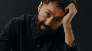 "До сих пор не ощущаю". Казахстанский режиссер - о победе на фестивале в Каннах