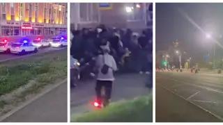 Недовольные условиями труда курьеры "Яндекса" устроили забастовку в центре Астаны