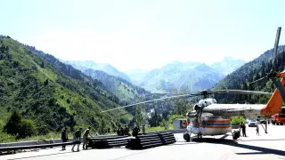 В горах Алматы из-за угрозы селя опорожняют озера