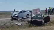 В лобовом ДТП пострадали 13 человек в Карагандинской области