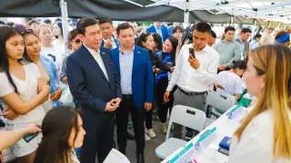 Кошанов: Достойная работа – важный шаг для самореализации молодежи