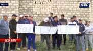 Актюбинцы устали жить без света, воды, газа и перекрыли дорогу